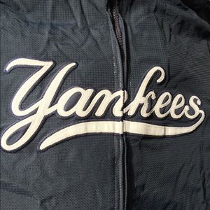 Yankees sweater